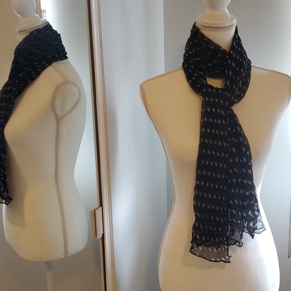 Pashmina black and white